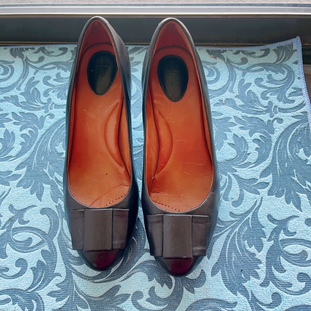 🌹🌹Clarks high heel